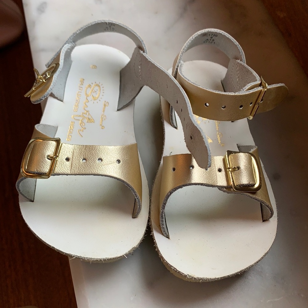 Kids - Surfer Sandal by Hoyway Size 6 Gold